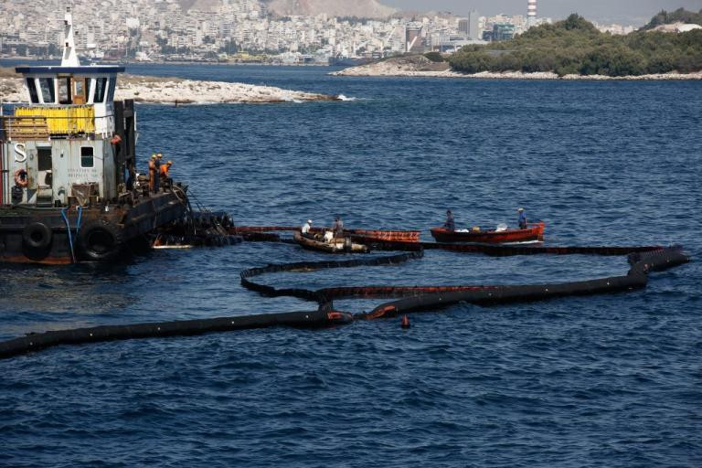 «Αδειάζει» τον Κουρουμπλή η εκπρόσωπος του EMSA: 16 πλοία πάντοτε διαθέσιμα